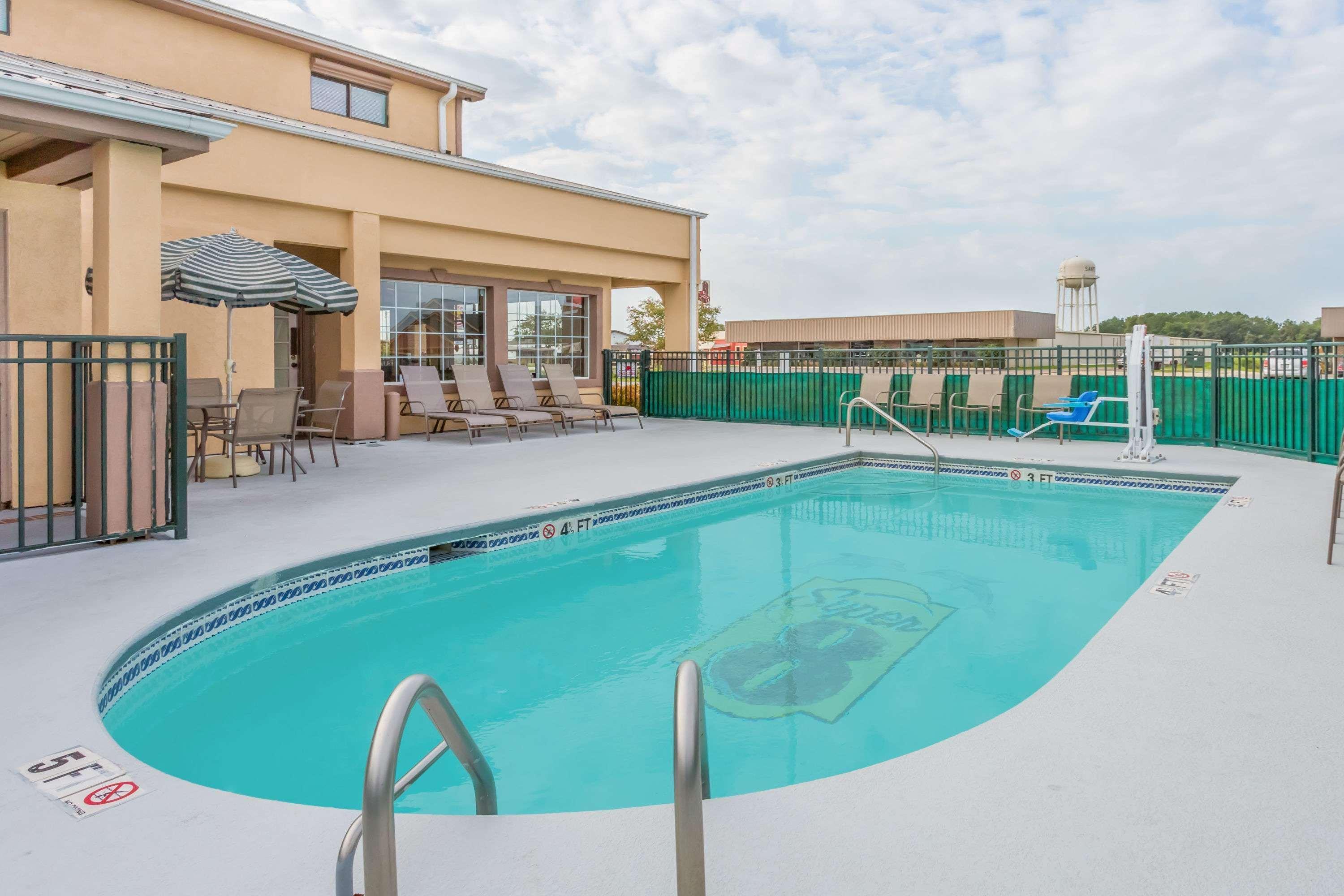 Super 8 By Wyndham Santee Hotel Екстериор снимка